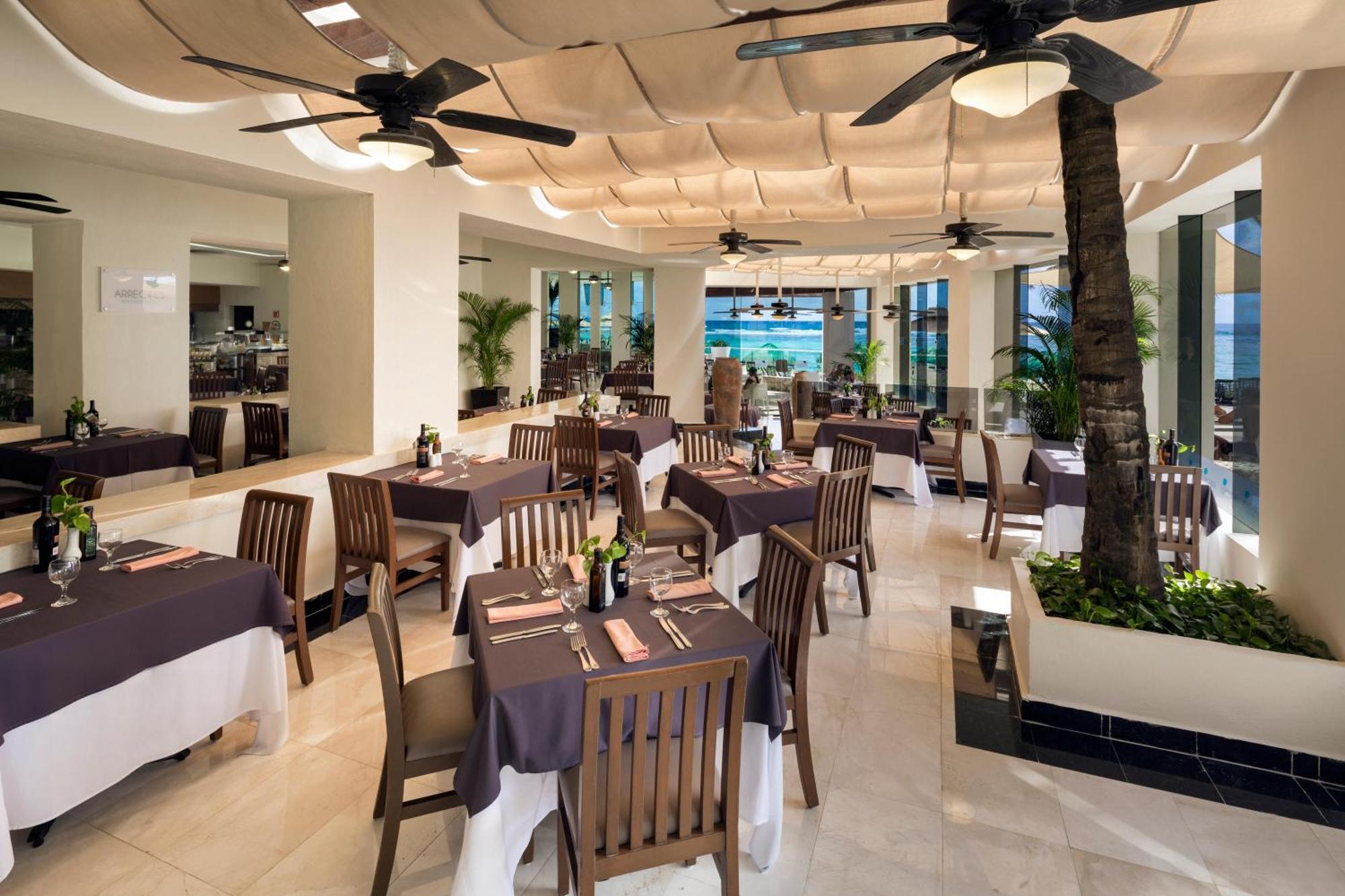 Готель Grand Oasis Tulum Riviera Акумаль Екстер'єр фото