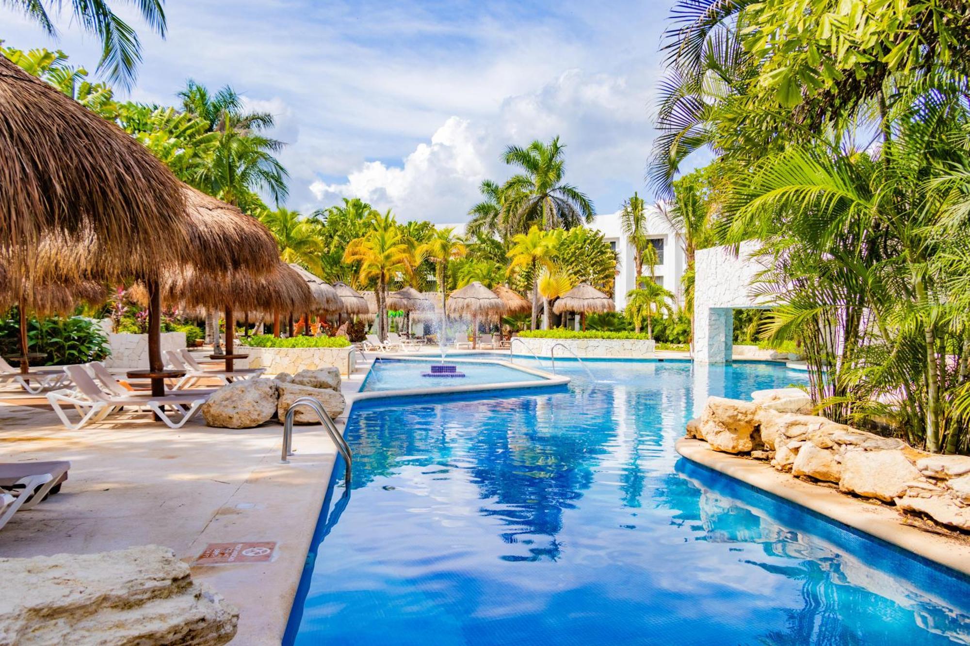 Готель Grand Oasis Tulum Riviera Акумаль Екстер'єр фото